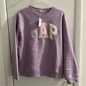 Gap Women’s Logo Sweatshirt